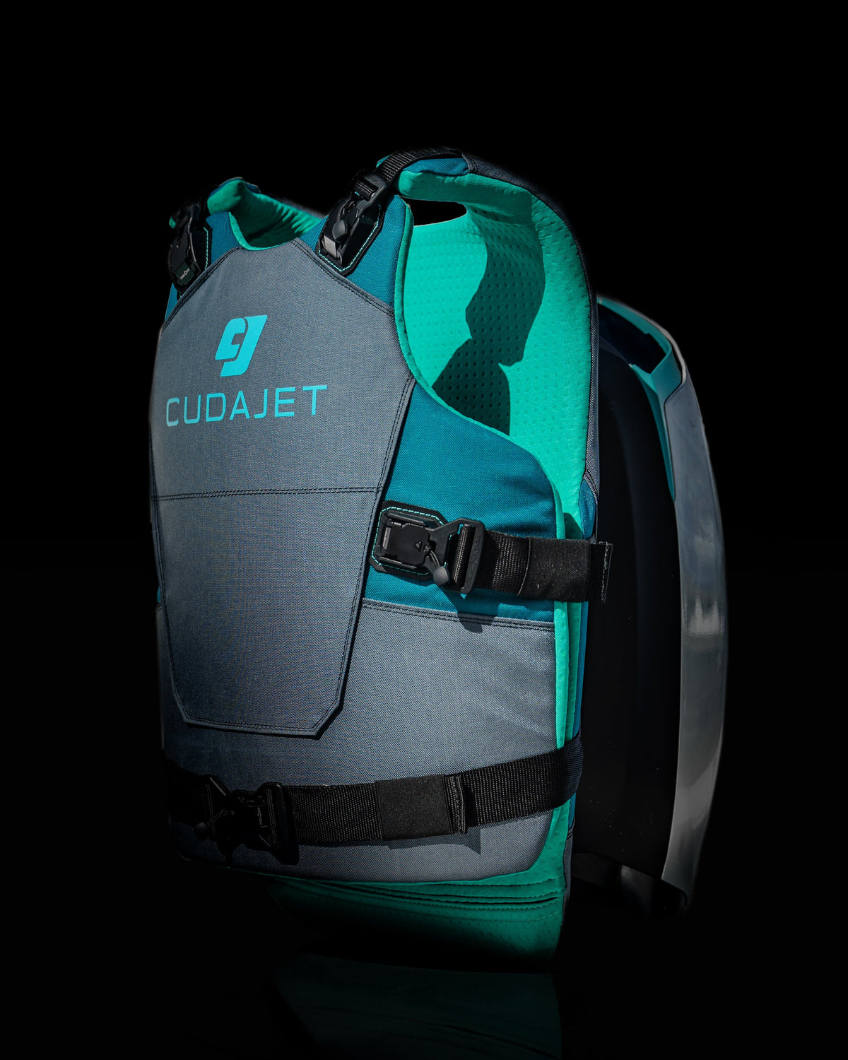 CudaJet Underwater Jetpack | Performance Superyacht Water Toy